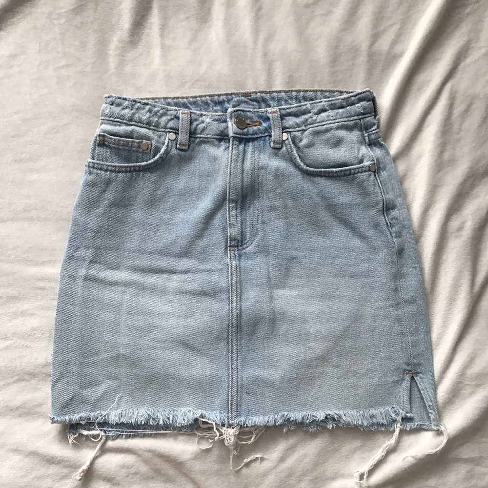 Denim skirt